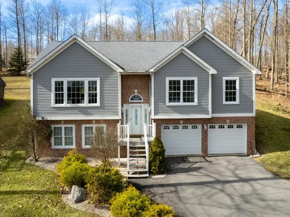 179 Basse Terre Rd, Du Bois, PA 15801