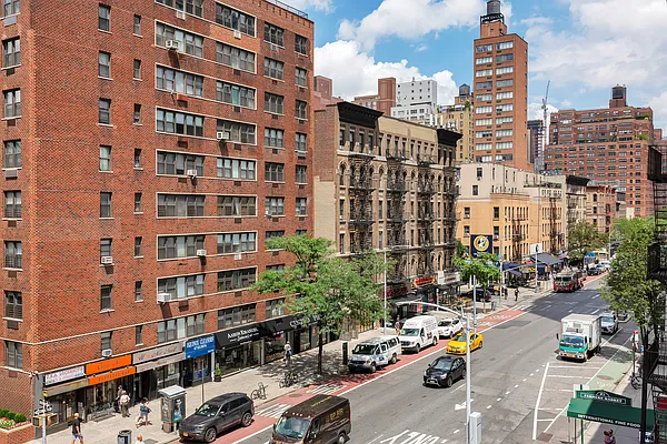 Rented by Cooper & Cooper Real Estate | media 12