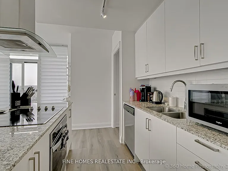 20 Gatineau Dr #1508 — Photo 9