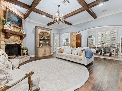 325 Canterbury Dr, Woodway, TX, 76712