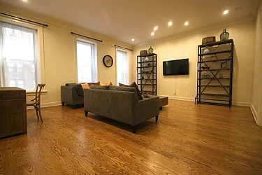 Rented by Daniel Baum & Co