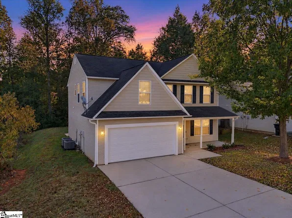223 Stockbridge Dr, Spartanburg, SC 29301