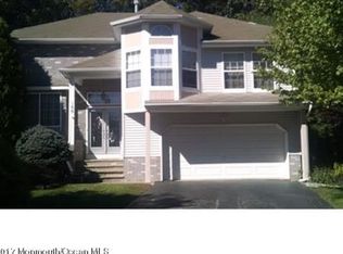 146 Wainwright Dr, Matawan, NJ 07747