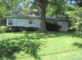 47 Tobin Ave, Great Neck, NY 11021