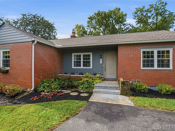 5th image of 679 Meadowview Dr