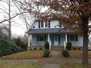 1445 Ridge Ave, Coraopolis, PA 15108