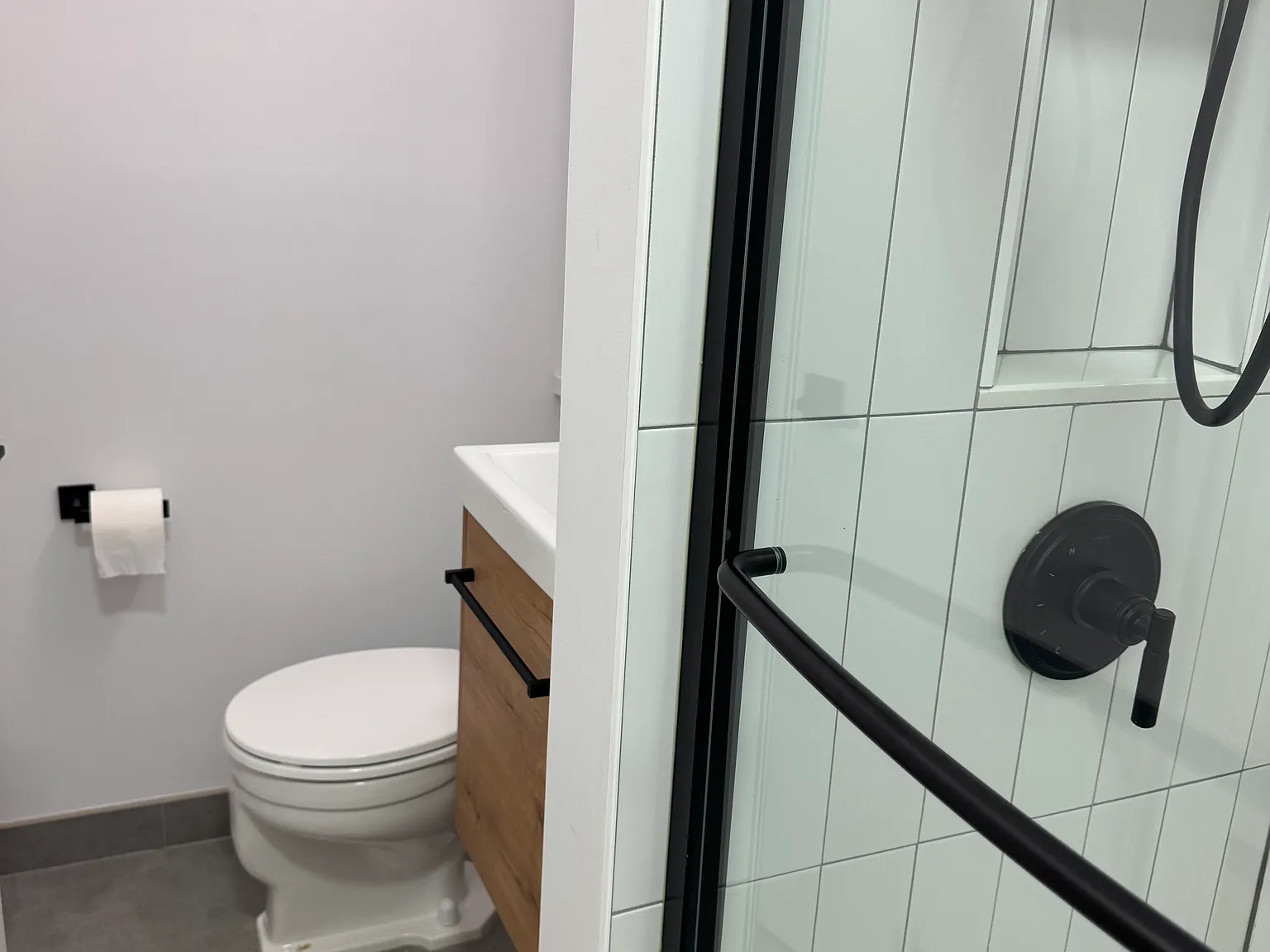 1 bed, 830 sqft, $2,300 — Photo 4