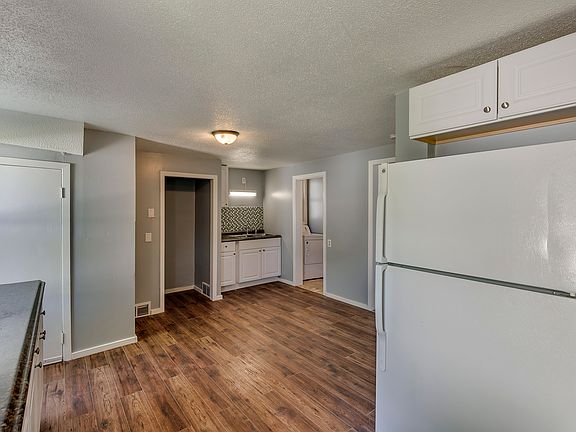 5th image of 1235 Albemarle St