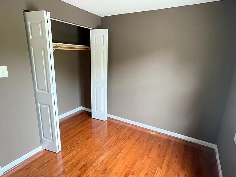 10212 Millstream Dr — Photo 33