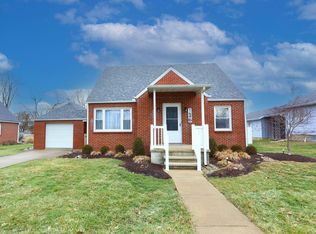 136 E Kilbourne Dr, Bucyrus, OH 44820