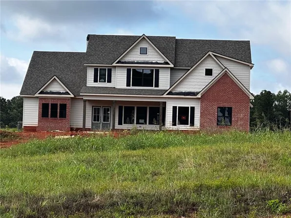 100 Red Oak Ln, Carrollton, GA 30116