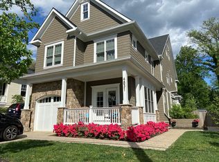 4831 Little Falls Rd, Arlington, VA 22207