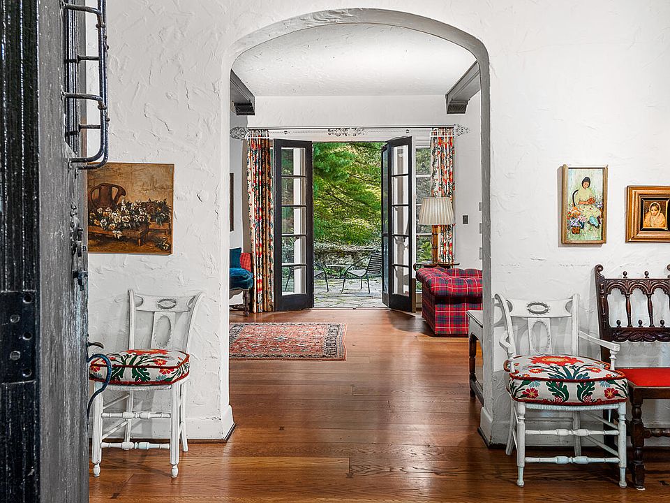 684 Westover Rd, Stamford, CT 06902 Zillow