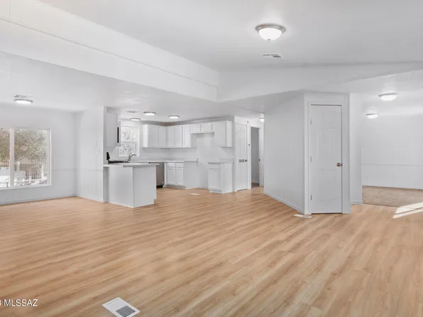 2858 W Palm Vista St, Tucson, AZ 85705