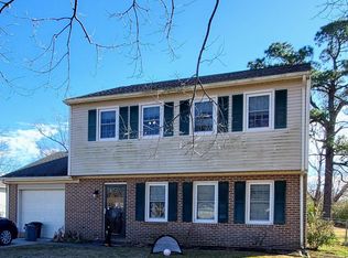 802 Paul Rd, Newport, NC 28570