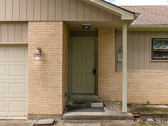 5th image of 55 Cherry St