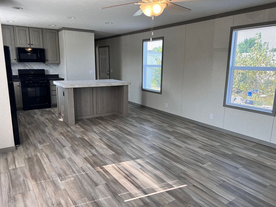 1st image of 20696 Glen Allen Dr #175
