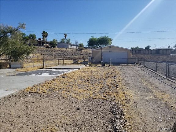 3rd image of 1415 Plata Dr