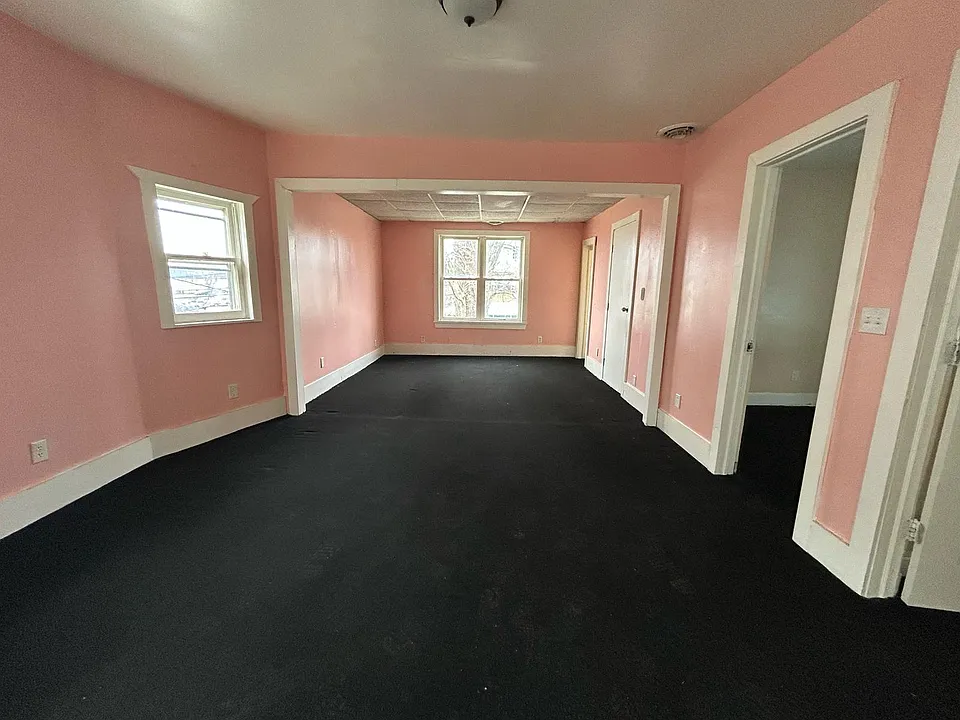 19 Archer Ave #2