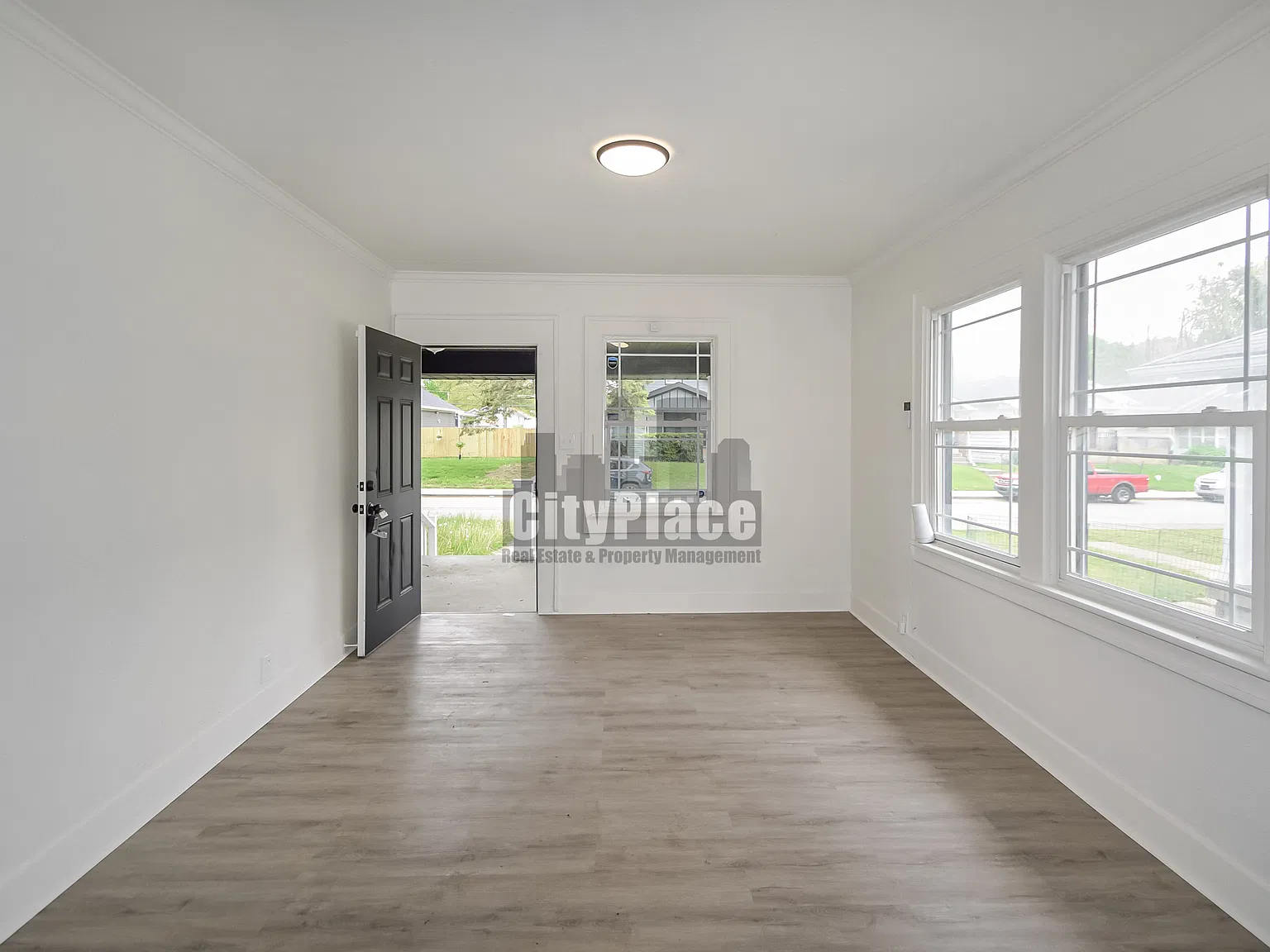*Coming Soon* 722 N Linwood Ave Indpls, In 46201 — Photo 4