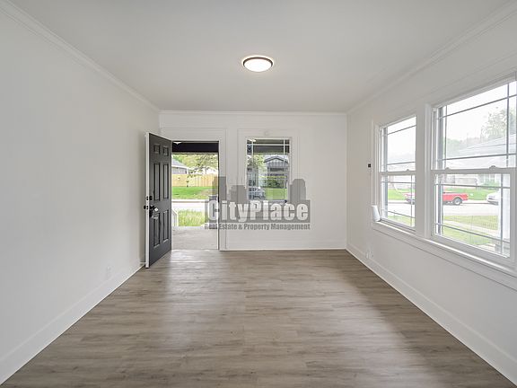 5th image of 722 N Linwood Ave