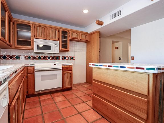 5th image of 4520 N Rocky Creek Cir
