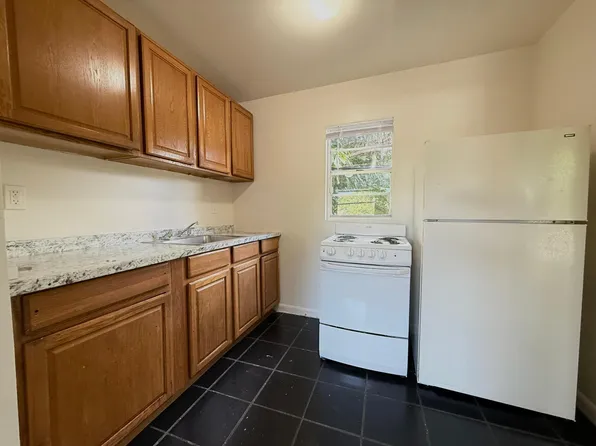 808 30th St #2, West Palm Beach, FL 33407
