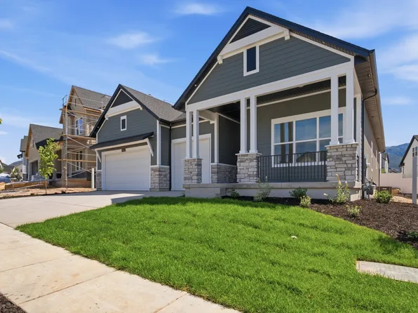 1232 E Amaryllis Way, Layton, UT 84040