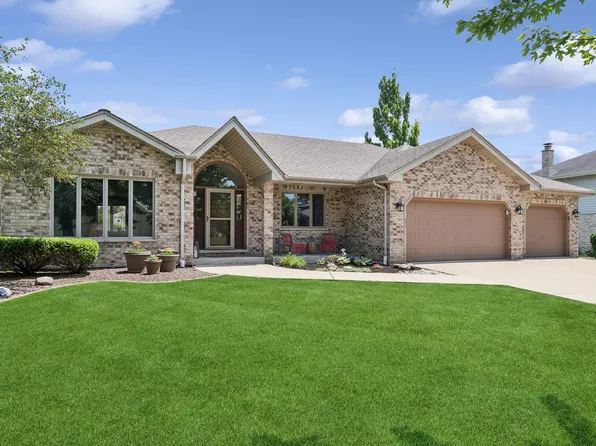22127 Clary Sage Dr, Frankfort, IL 60423