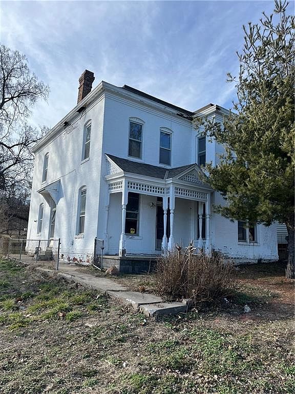 918 Main St, Saint Joseph, MO 64501 Zillow