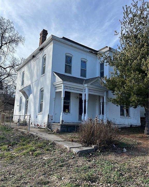 918 Main St, Saint Joseph, MO 64501 Zillow