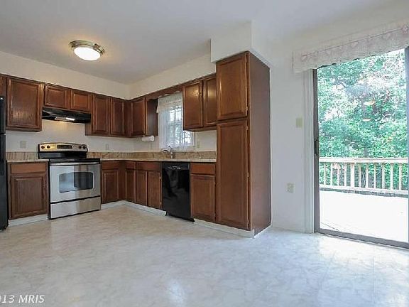 4th image of 11363 Cromwell Ct