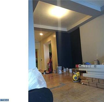 5th image of 3105 N Hutchinson St