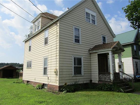 2nd image of 101 Lister Ave
