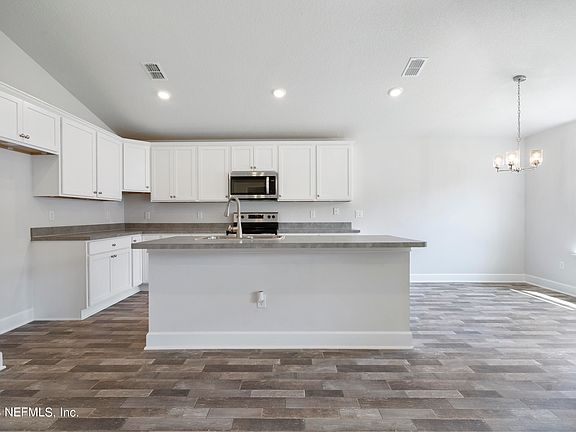 2nd image of 7841 DRIGGERS Street