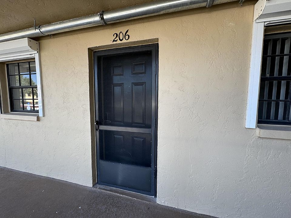1st image of 1025 Rockledge Dr APT 206A