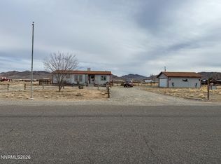 48 N Bybee Ln, Yerington, NV 89447