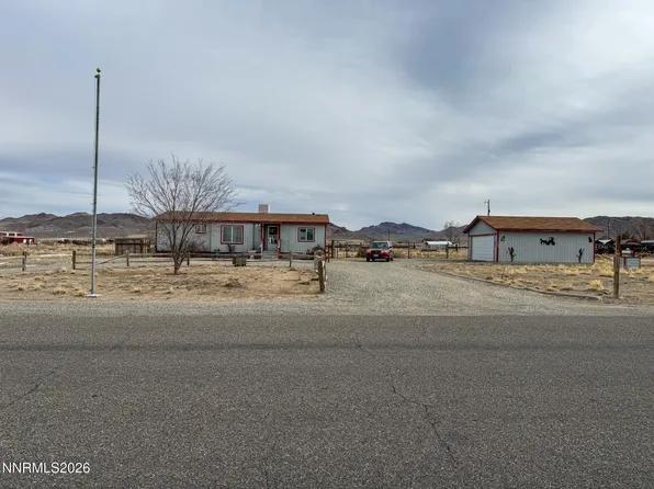 48 N Bybee Ln, Yerington, NV 89447