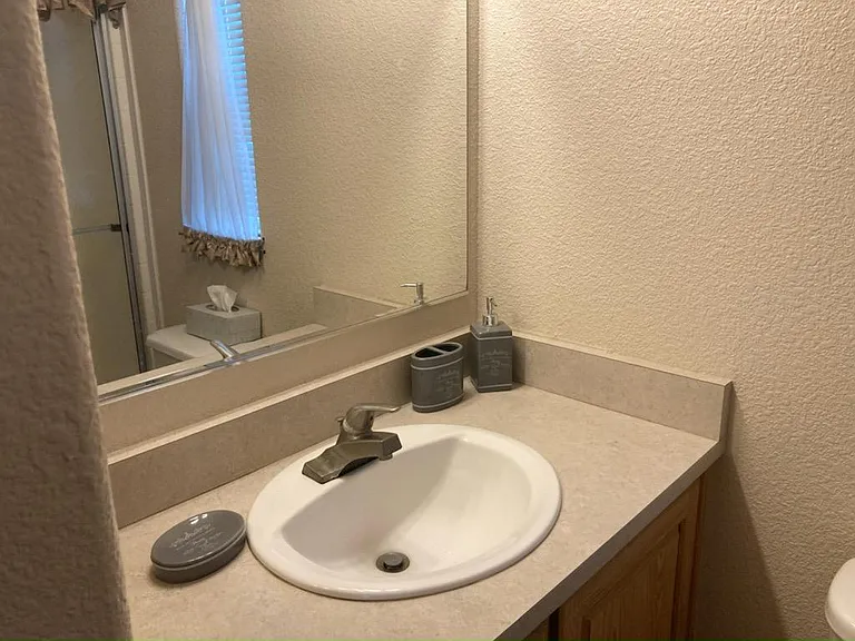 1501 S Airport Dr #377 — Photo 6