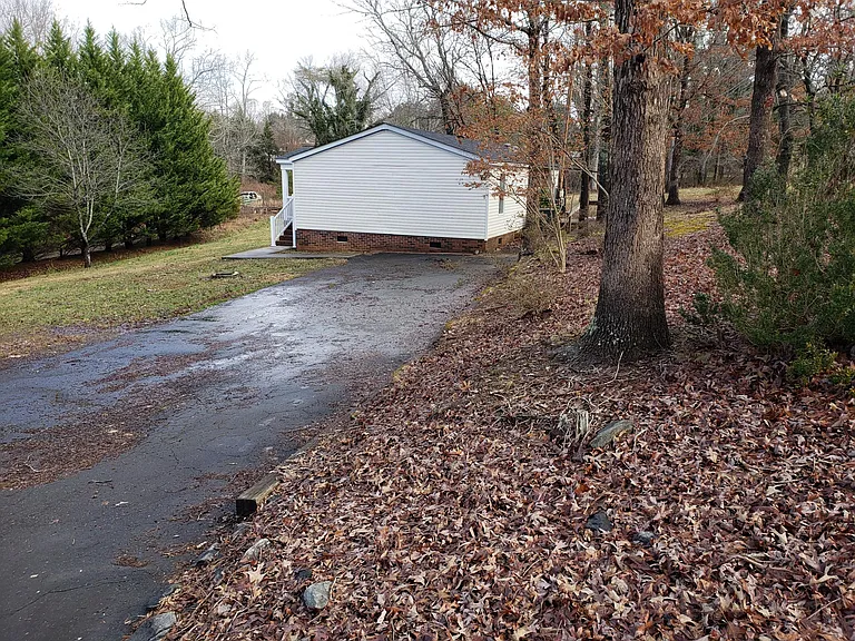 2066 Coffey Rd #K — Photo 9