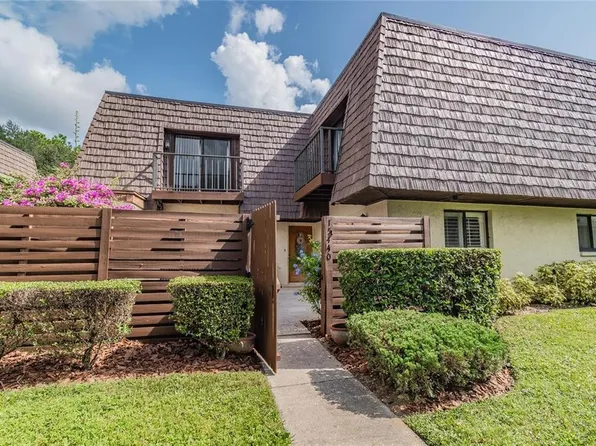 15440 E Pond Woods Dr, Tampa, FL 33618