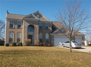 11515 Rossburn Dr, Fishers, IN 46037