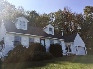 406 Voter Hill Rd, Farmington, ME 04938