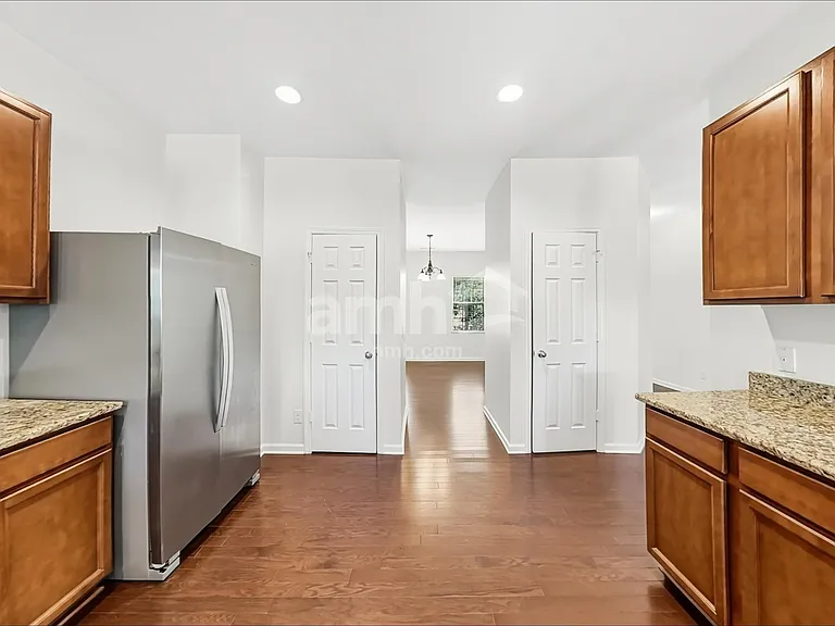 10103 Green Grass Rd — Photo 3