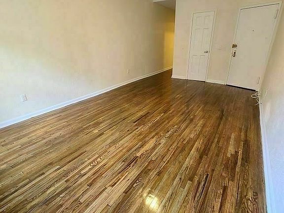 5th image of 342 E 49th St #4