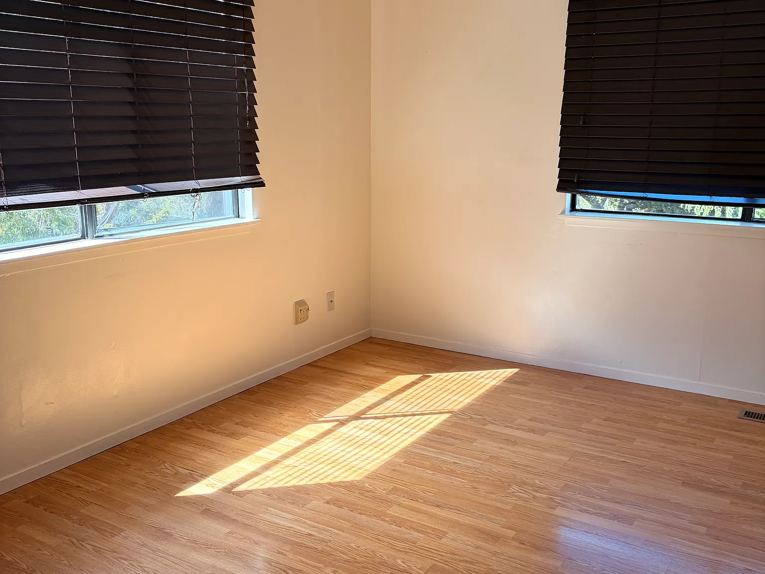 300 Woodland Vis — Photo 3