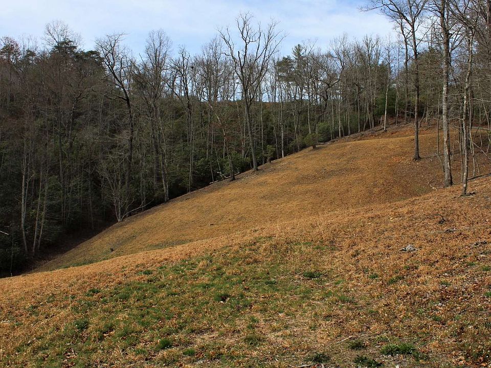 2nd image of Cherry Rd