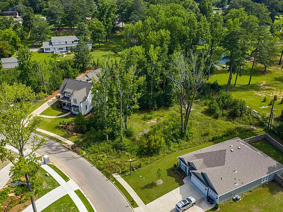 4th image of 3389 Chandler Way #7