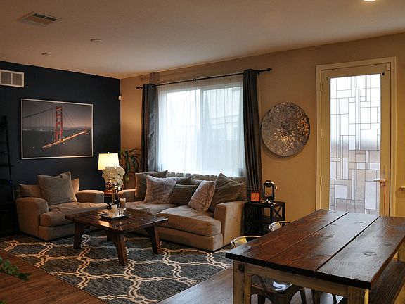 3rd image of 1368 Encore Dr