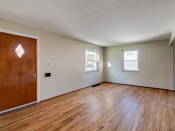 4th image of 7060 Marcarol Ln